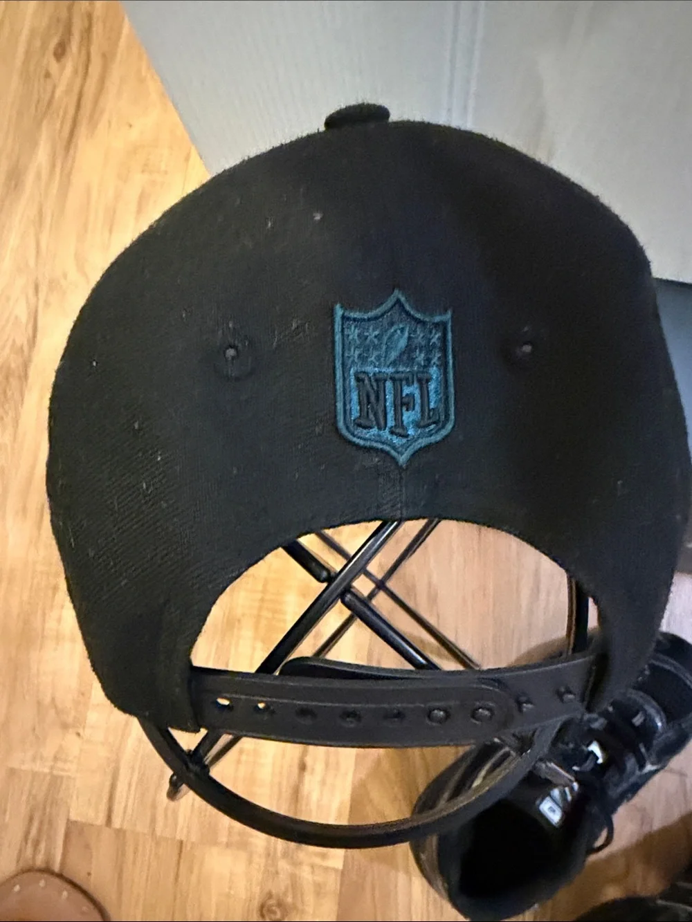 Philadelphia eagles New Balance bundle NB size 2